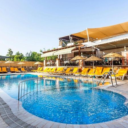 Kriss Hotel Bodrum ภายนอก รูปภาพ