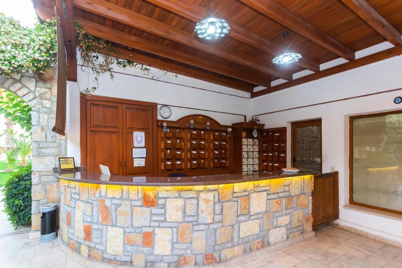Kriss Hotel Bodrum ภายนอก รูปภาพ