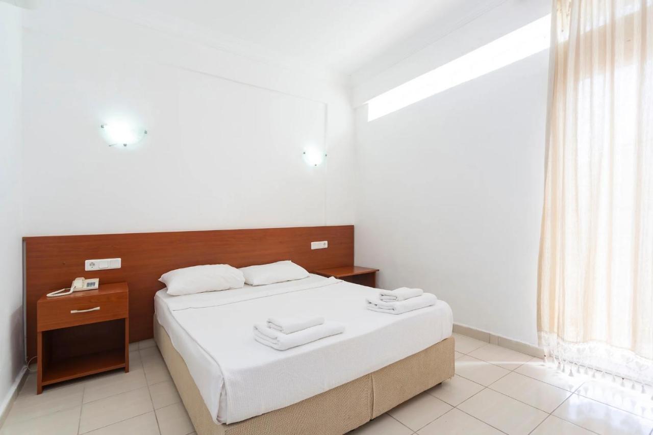 Kriss Hotel Bodrum ภายนอก รูปภาพ