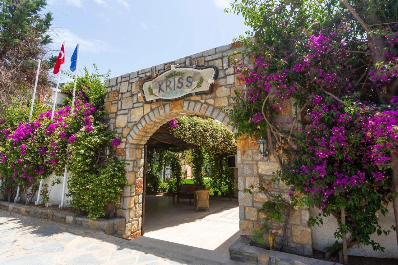 Kriss Hotel Bodrum ภายนอก รูปภาพ